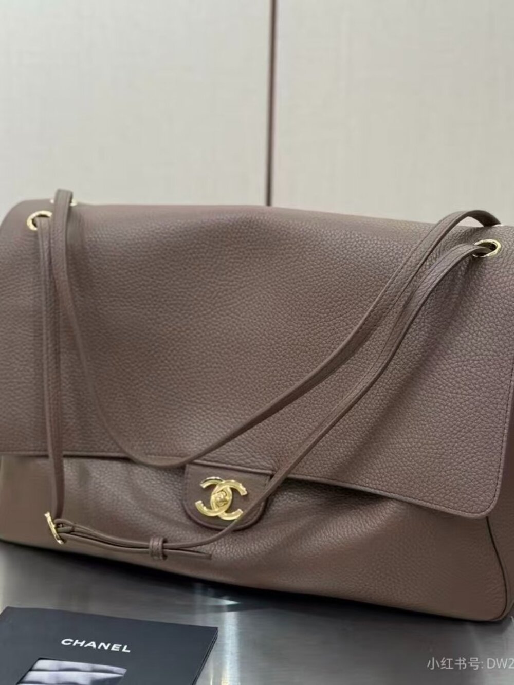 Classic CHANEL Bags: A Stylish and Versatile Choice for Elegance